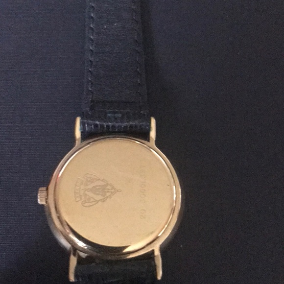 GUCCI Timeless AUTHENTIC VINTAGE  Watch 💝 - Picture 5 of 15